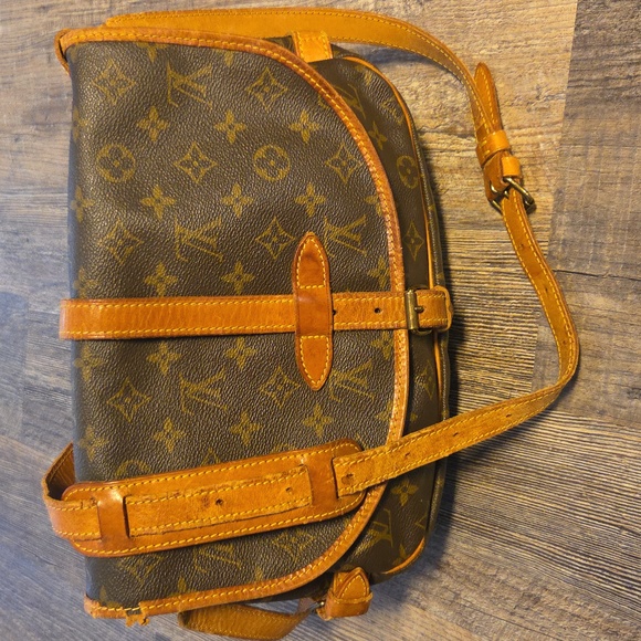 Louis Vuitton Saumur Brown Monogram Crossbody Shoulder Bag Double - Picture 3 of 17